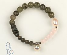 Pulsera elástica Encantada